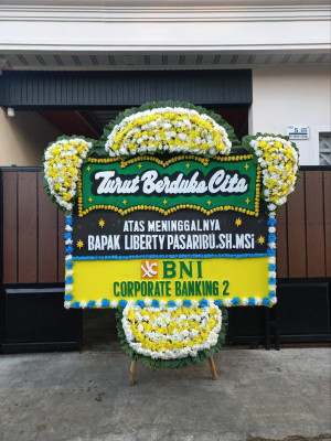 Papan Bunga Duka di Bukit Raya