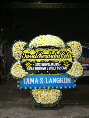 Papan Bunga Duka di Bukit Raya