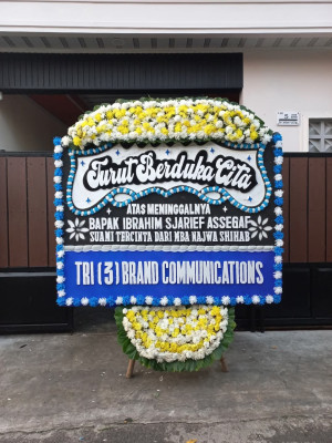 Papan Bunga Duka di Bukit Raya